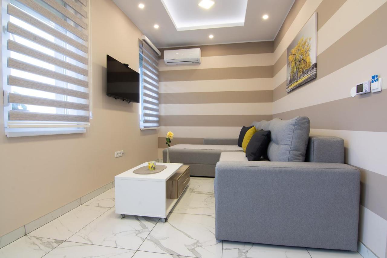 Jana Apartmani Belgrade Exterior photo